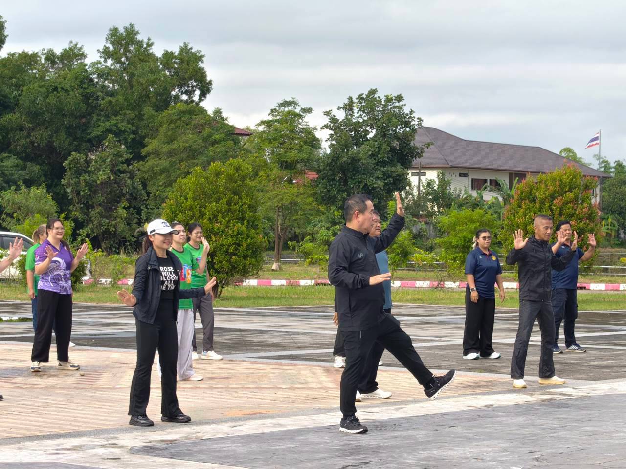 title - ร่วมออกกำลังกายประจำสัปดาห์ เสริมสร้างสุขภาพกายใจให้แข็งแรง 